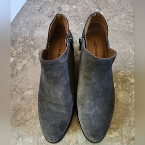 Womens Lucky Brand Frankela Gray Suede ankle boots size 7M